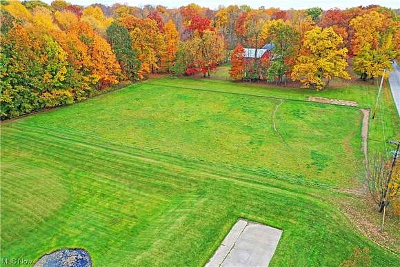 2 Acres of Commercial Land for Sale in Middlefield, Ohio