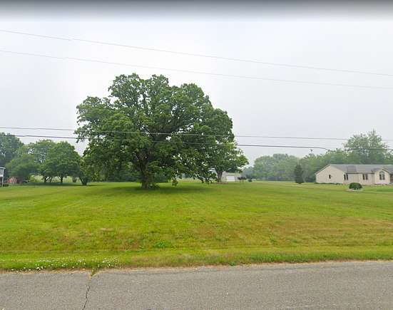 2.4 Acres of Residential Land for Sale in Mount Morris, Michigan