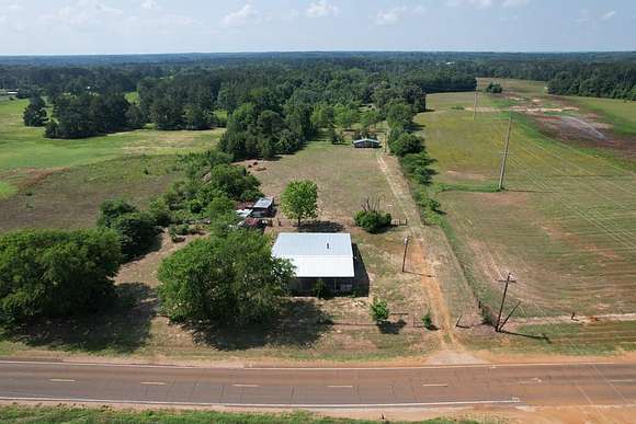 16.9 Acres of Improved Land for Sale in Grapeland, Texas