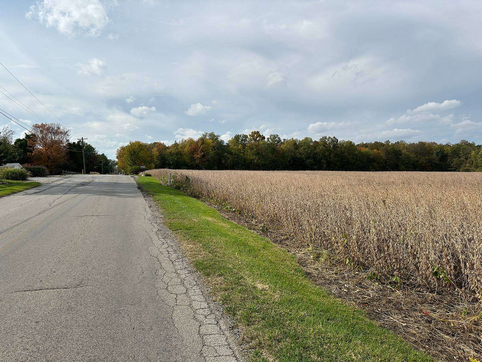 7 Acres of Land for Sale in Syracuse, Indiana