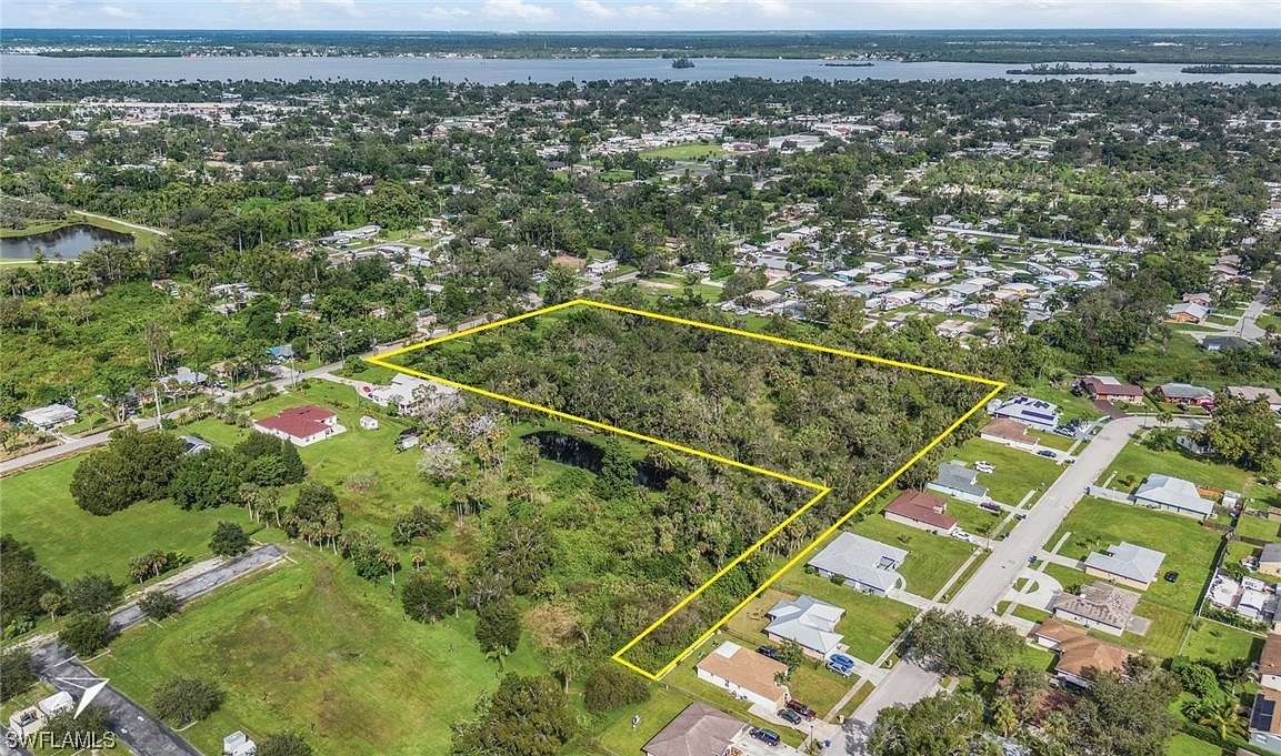 5.1 Acres of Residential Land for Sale in Fort Myers, Florida