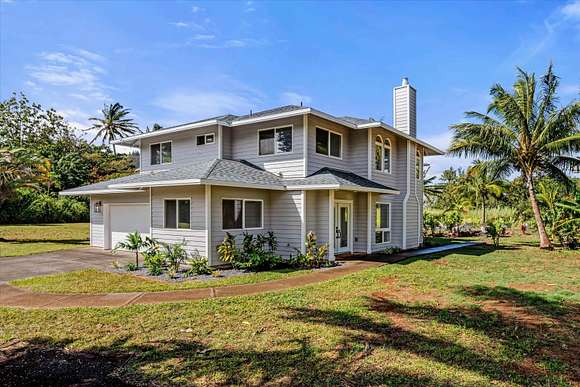 2 Acres of Residential Land with Home for Sale in Haʻikū, Hawaii