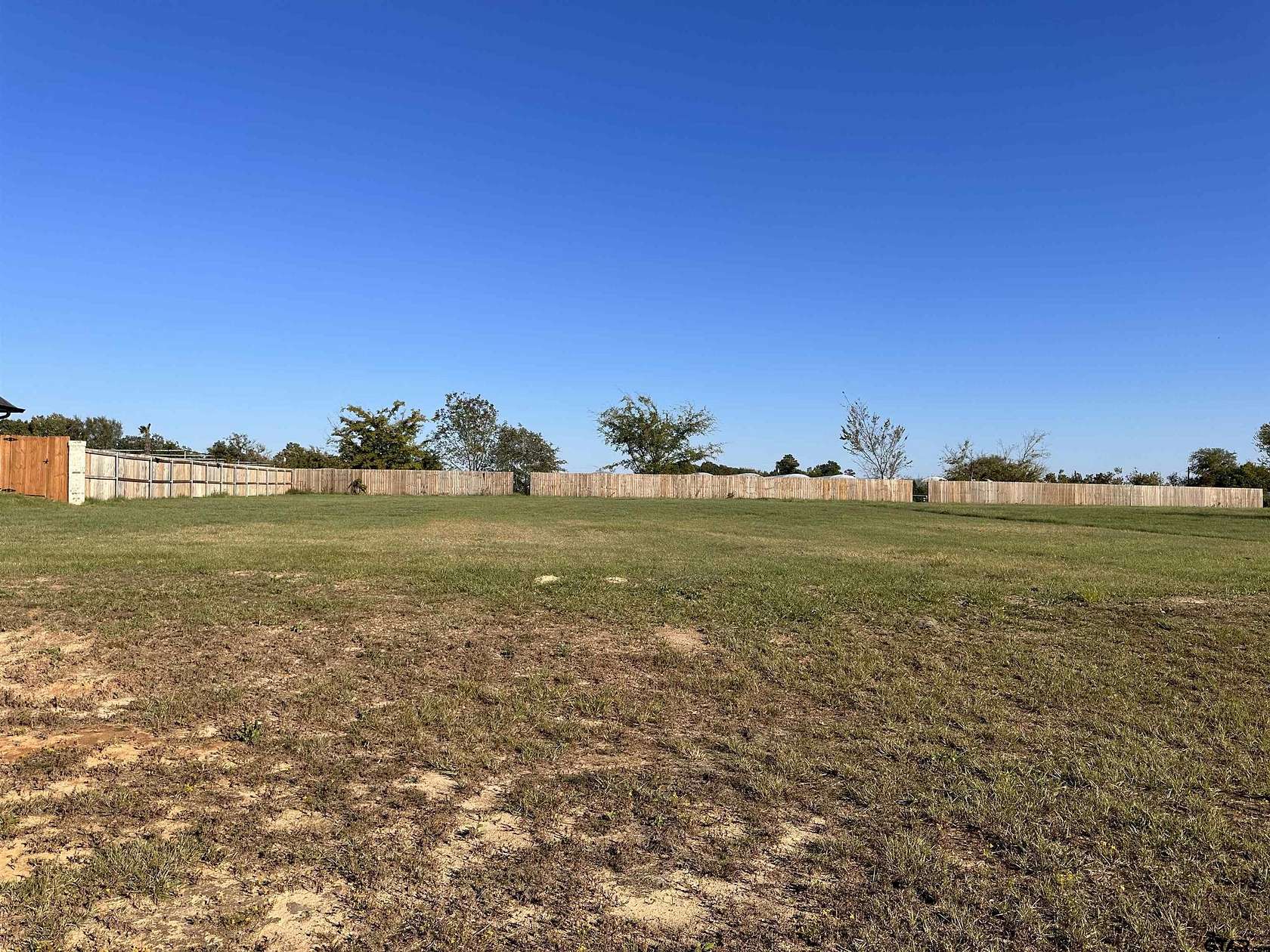 0.5 Acres of Residential Land for Sale in Hideaway, Texas