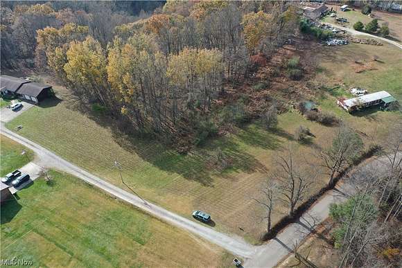 2 Acres of Residential Land for Sale in Grantsville, West Virginia