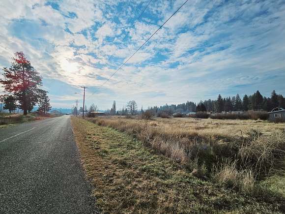 0.13 Acres of Commercial Land for Sale in Chiloquin, Oregon
