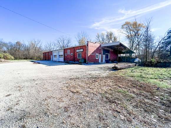 2.6 Acres of Improved Commercial Land for Sale in Mendon, Ohio
