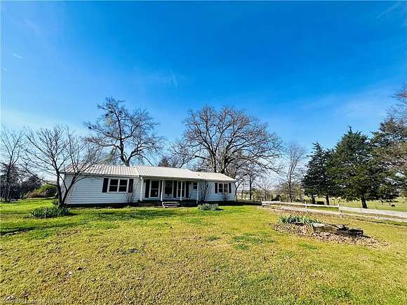 10 Acres of Land with Home for Sale in Sallisaw, Oklahoma