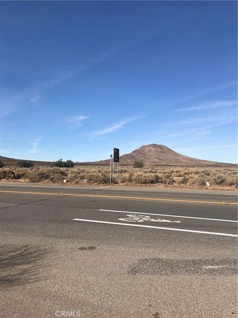 6 Acres of Commercial Land for Sale in Apple Valley, California