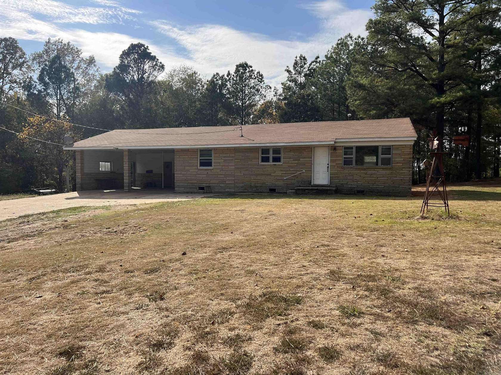 5.9 Acres of Improved Residential Land for Sale in Jonesboro, Arkansas