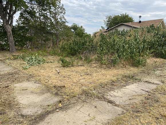 0.08 Acres of Land for Sale in Coleman, Texas