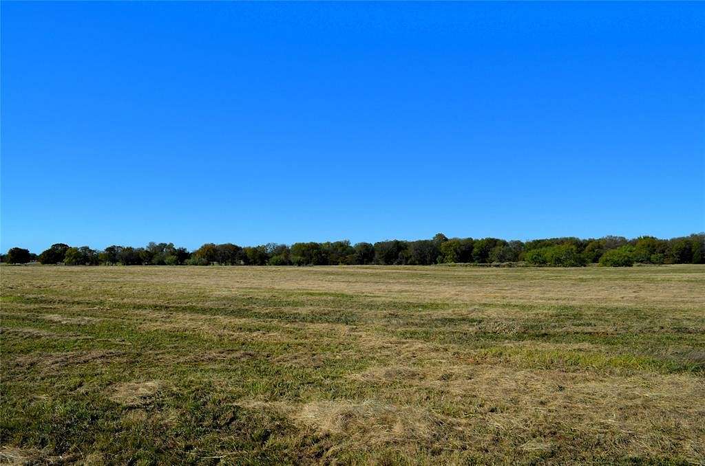 15 Acres of Land for Sale in Mabank, Texas