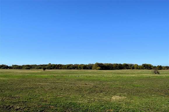 15 Acres of Land for Sale in Mabank, Texas