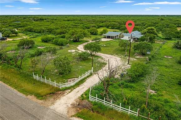 8.43 Acres of Residential Land with Home for Sale in Robstown, Texas