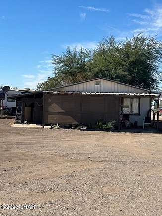 2.5 Acres of Residential Land with Home for Sale in Bouse, Arizona