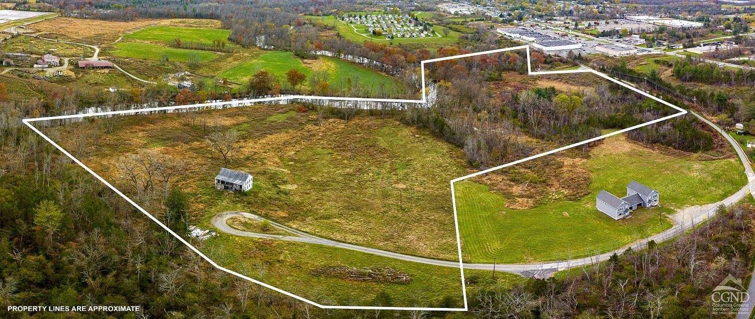 27 Acres of Land for Sale in Hudson, New York