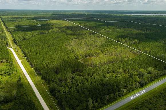 401 Acres of Recreational Land & Farm for Sale in Starke, Florida