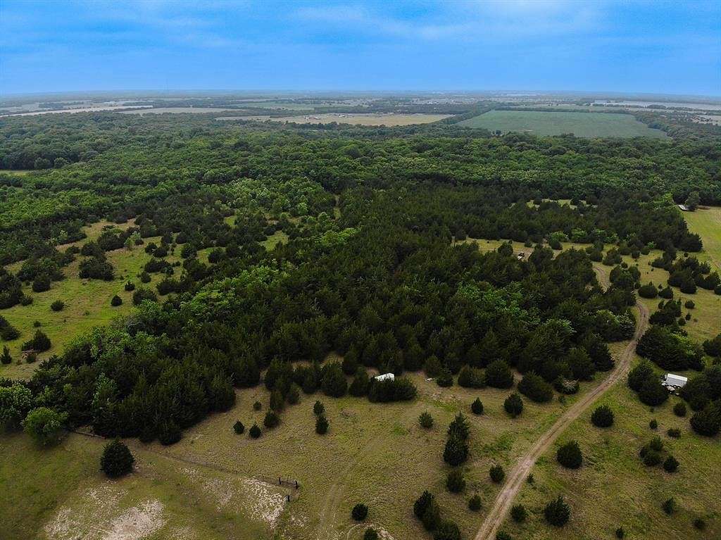 20 Acres of Land for Sale in Greenville, Texas