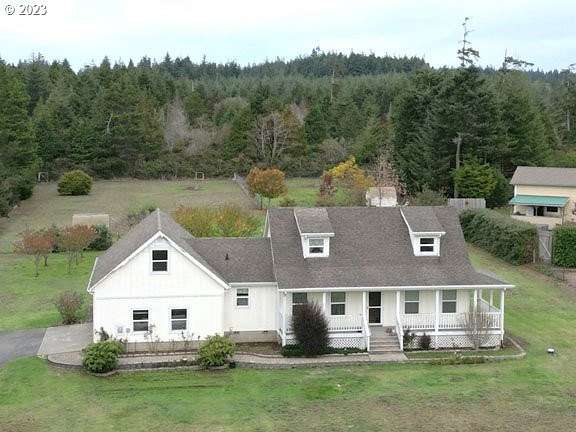 2 Acres of Residential Land with Home for Sale in Bandon, Oregon