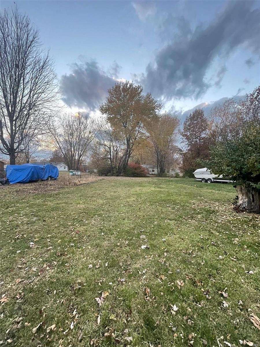 0.1 Acres of Land for Sale in Mount Olive, Illinois