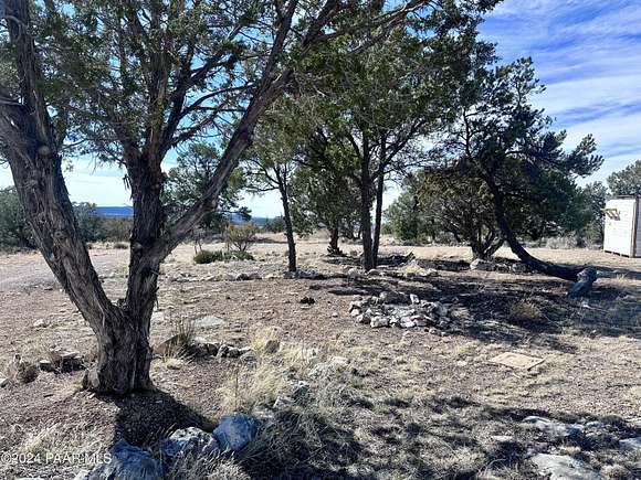 40.3 Acres of Land for Sale in Seligman, Arizona