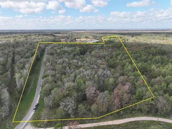 7.846 Acres of Land for Sale in Daisetta, Texas