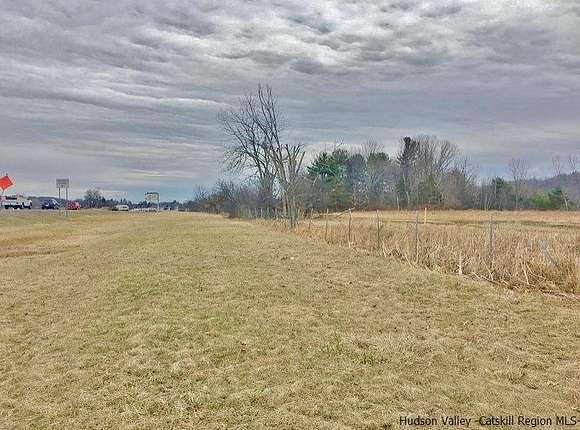 319 Acres of Land for Sale in Hannacroix, New York