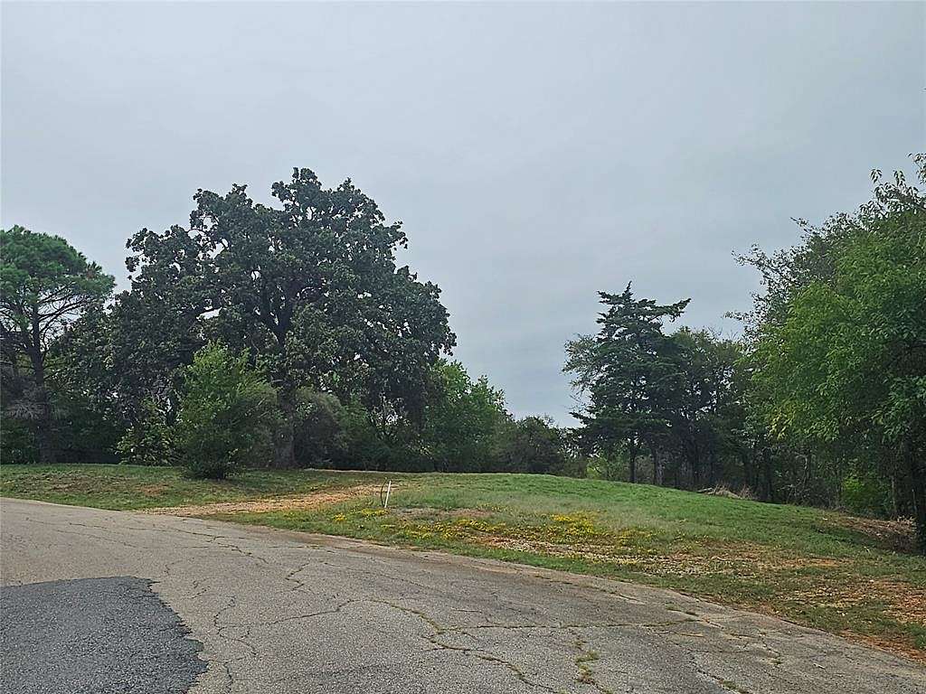1 Acre of Residential Land for Sale in Denison, Texas