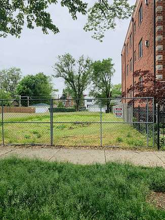 0.24 Acres of Residential Land for Sale in Chicago, Illinois