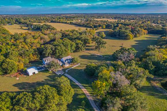 114 Acres of Recreational Land with Home for Sale in Wills Point, Texas