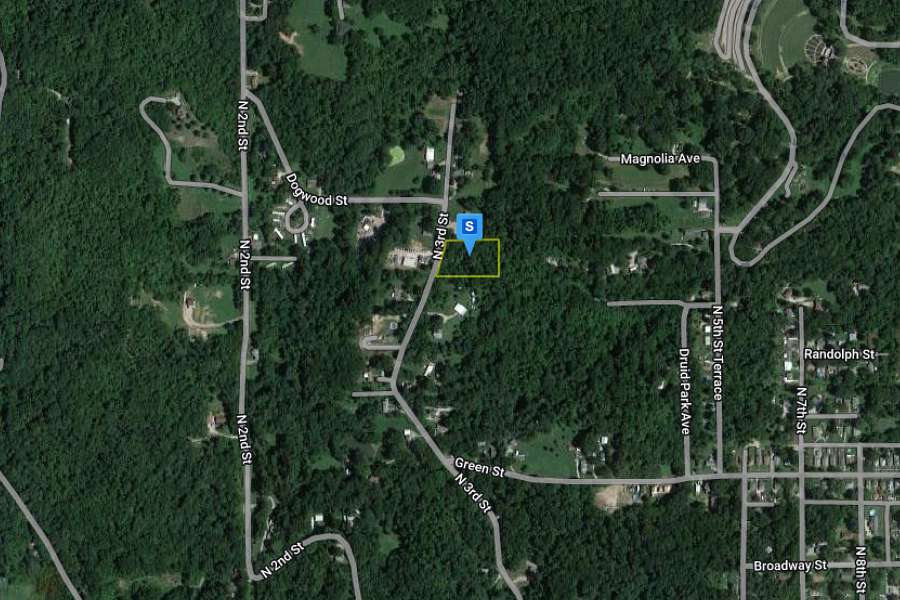 1.5 Acres of Residential Land for Sale in St. Joseph, Missouri