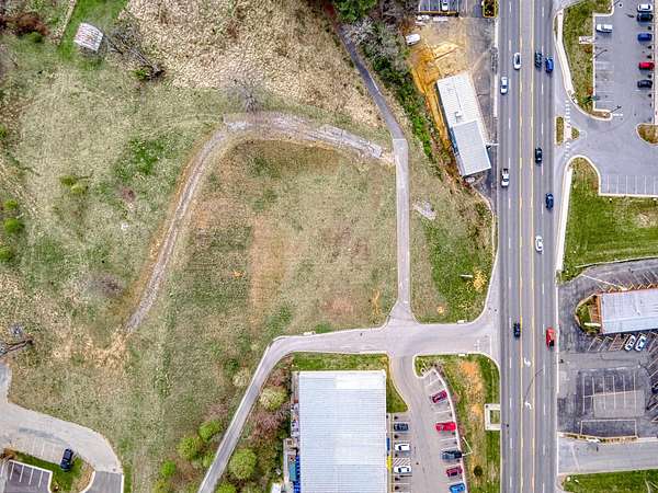 1.34 Acres of Commercial Land for Sale in Fairlawn, Virginia