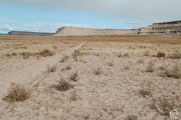 80 Acres of Land for Sale in Green River, Utah