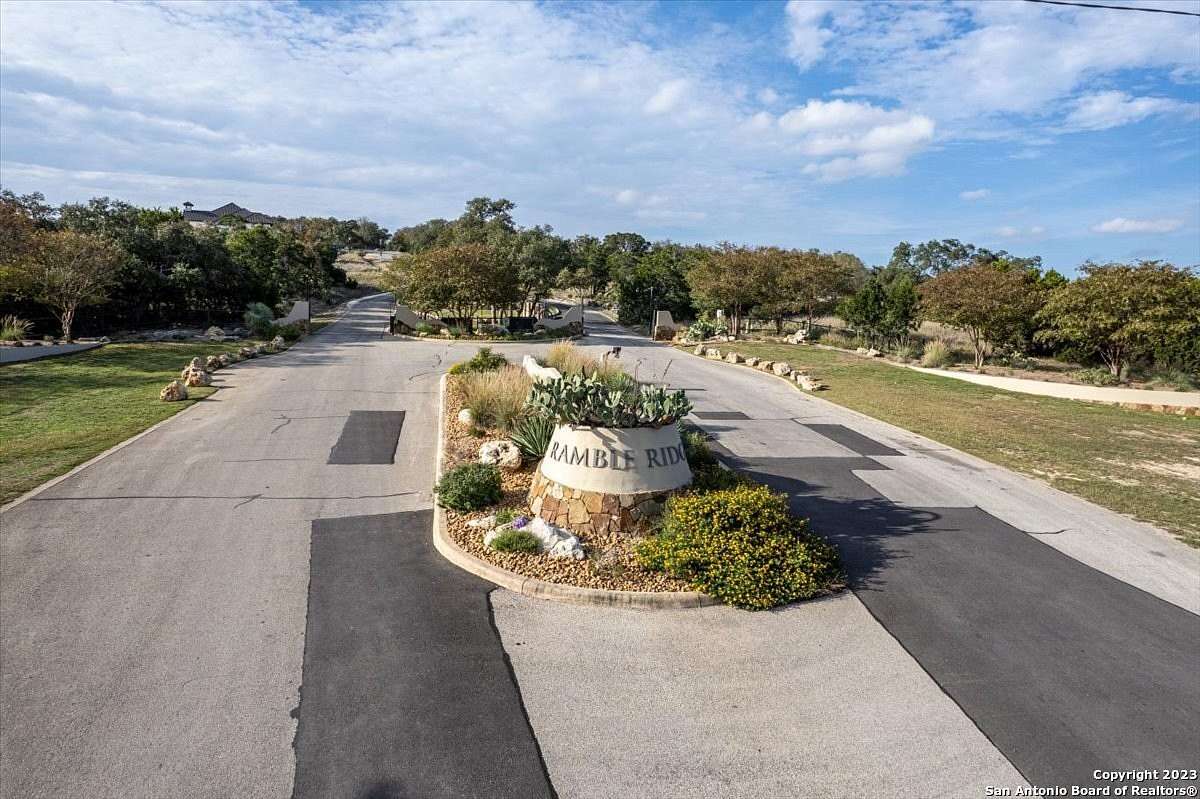 1.45 Acres of Residential Land for Sale in San Antonio, Texas