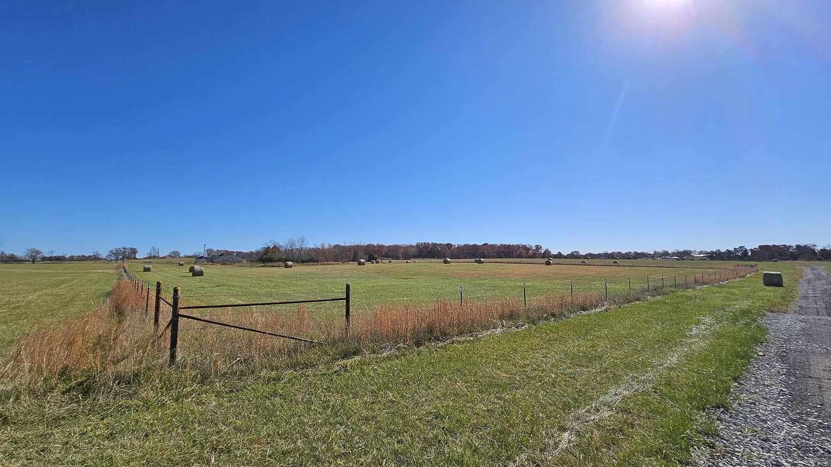 5.1 Acres of Residential Land for Sale in Mountain Grove, Missouri