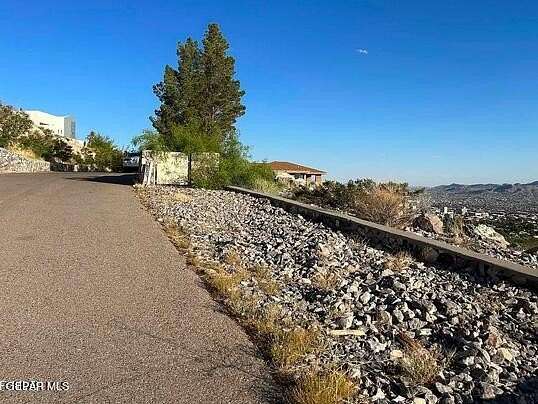 0.6 Acres of Land for Sale in El Paso, Texas