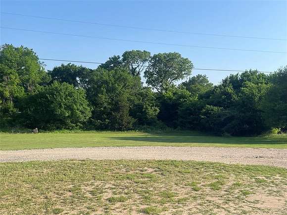 20 Acres of Land for Sale in Alvord, Texas