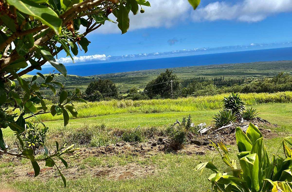4.8 Acres of Residential Land with Home for Sale in Nāʻālehu, Hawaii
