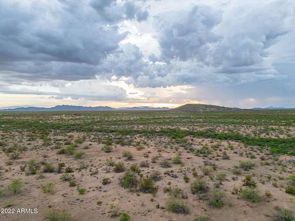 10 Acres of Land for Sale in Congress, Arizona