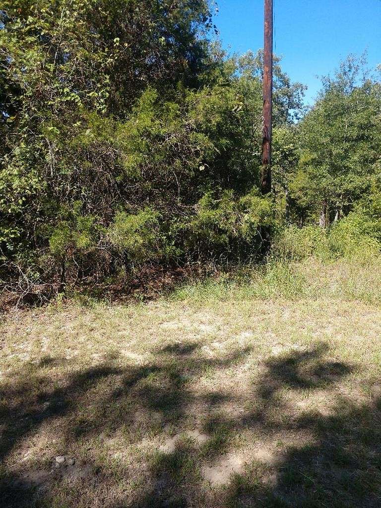 0.69 Acres of Residential Land for Sale in Malakoff, Texas
