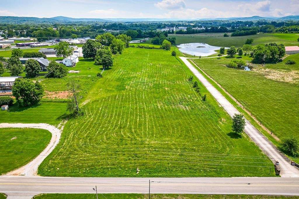 5 Acres of Commercial Land for Sale in Sparta, Tennessee
