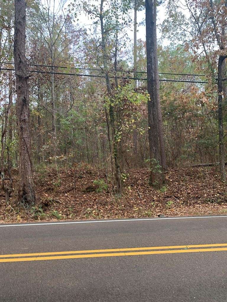 0.9 Acres of Residential Land for Sale in Brookhaven, Mississippi