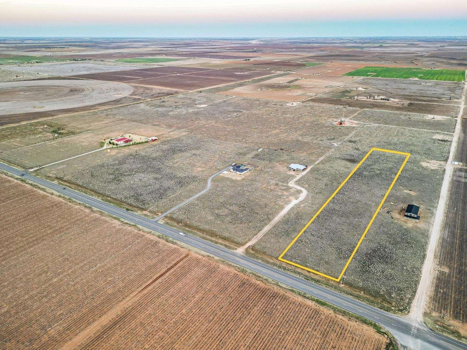 5.1 Acres of Residential Land for Sale in Levelland, Texas
