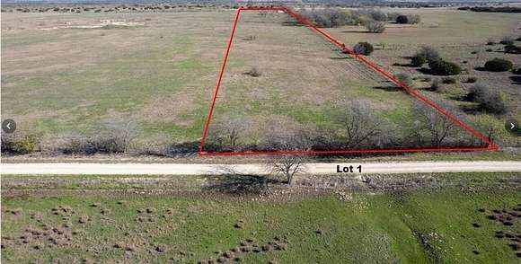 11 Acres of Agricultural Land for Sale in Clifton, Texas