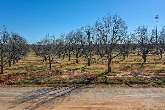 0.5 Acres of Residential Land for Sale in Granbury, Texas