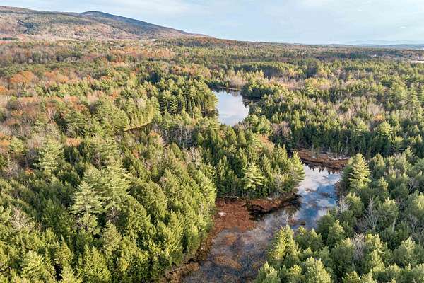 120 Acres of Recreational Land for Sale in Sandwich, New Hampshire