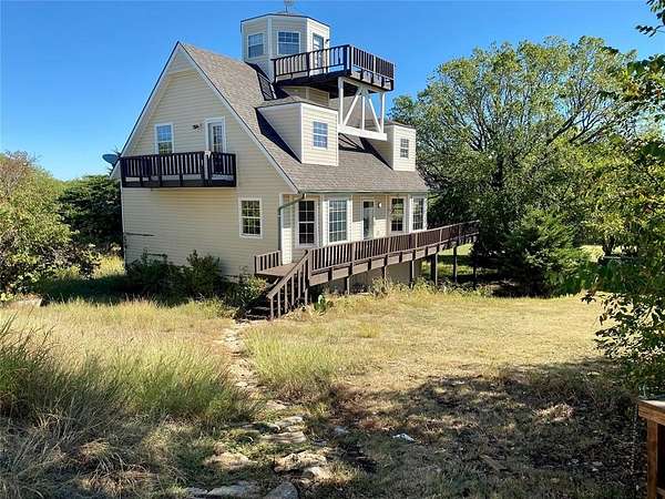 2 Acres of Residential Land with Home for Sale in Ponca City, Oklahoma