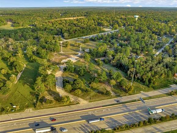 12.706 Acres of Mixed-Use Land for Sale in Lufkin, Texas