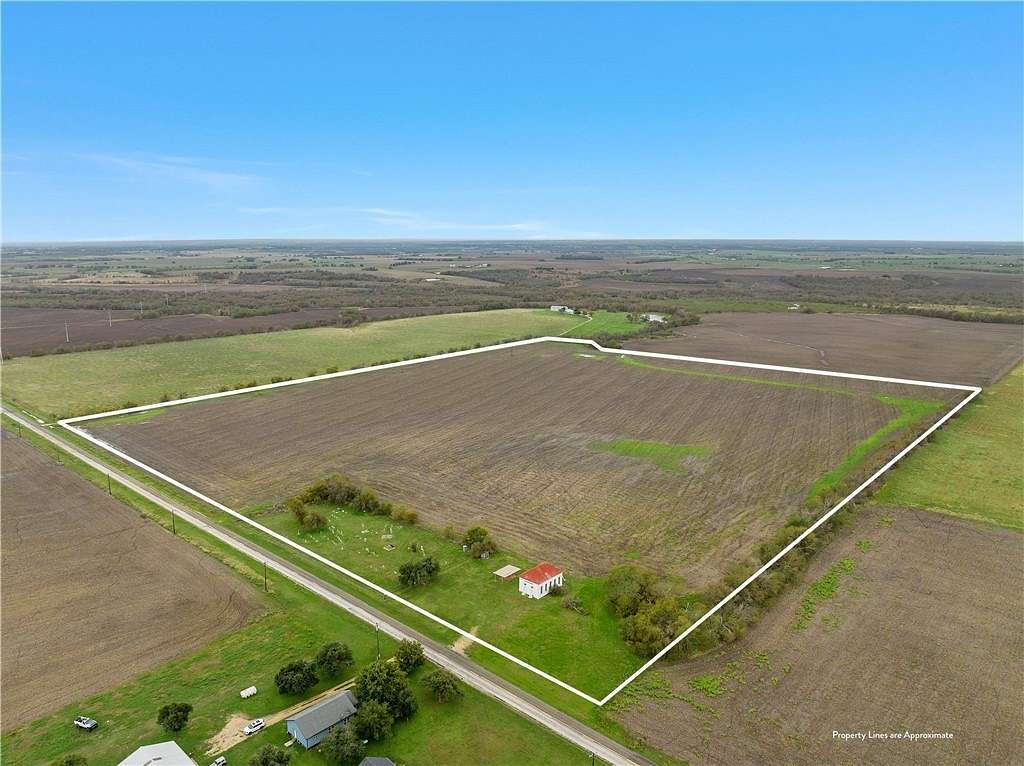 52 Acres of Agricultural Land for Sale in Rosebud, Texas