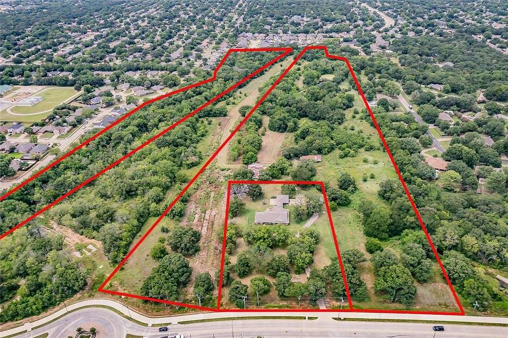 22.37 Acres of Land for Sale in Arlington, Texas