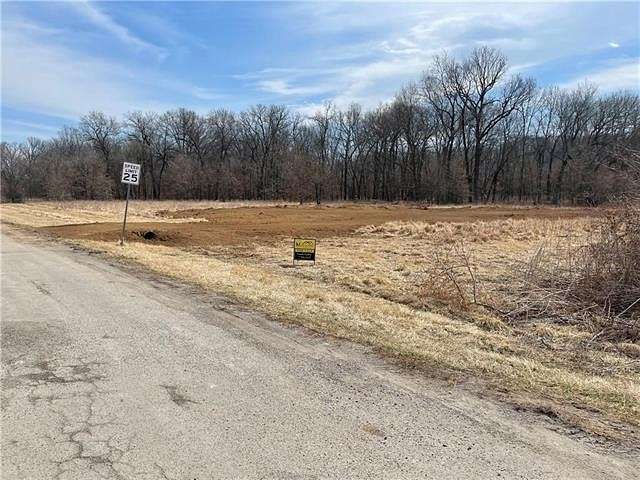 4 Acres of Land for Sale in Kearney, Missouri